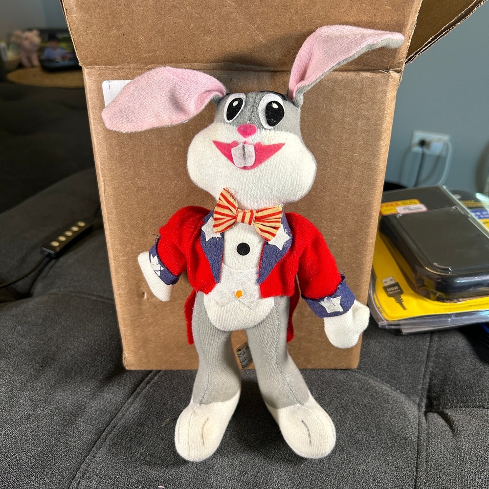 Bugs Bunny Uncle Sam Patriotic Looney Tunes R. Dakin & Co. 1976 Standing Plush